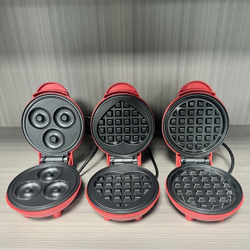 Machine à gaufres multifonctio - Mini Pancake Griddle avis et prix
