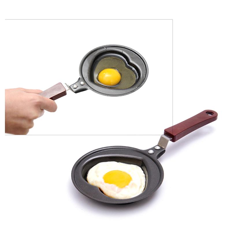 Mini poêle à œufs en fonte noi - Cast Iron Corn avis et prix